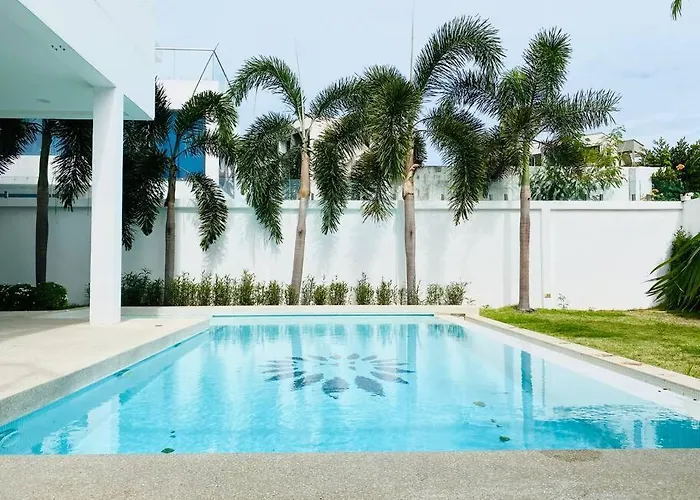 Tagvilla Palm Spring Villa In Pattaya 06 Bedroom